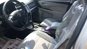 Toyota Camry 2016 Gray