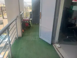 Unisex Salon Shop Available for Rent in Phase4 Kubwa