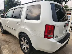 Honda Pilot 2012 White