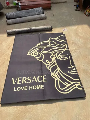 4 by 6 Designer Center Rug