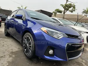 Toyota Corolla S Premium 4dr Sedan (1.8L 4cyl CVT) 2014 Blue
