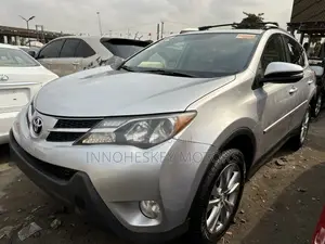 Toyota RAV4 2013 Silver
