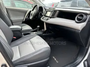 Toyota RAV4 2013 Silver