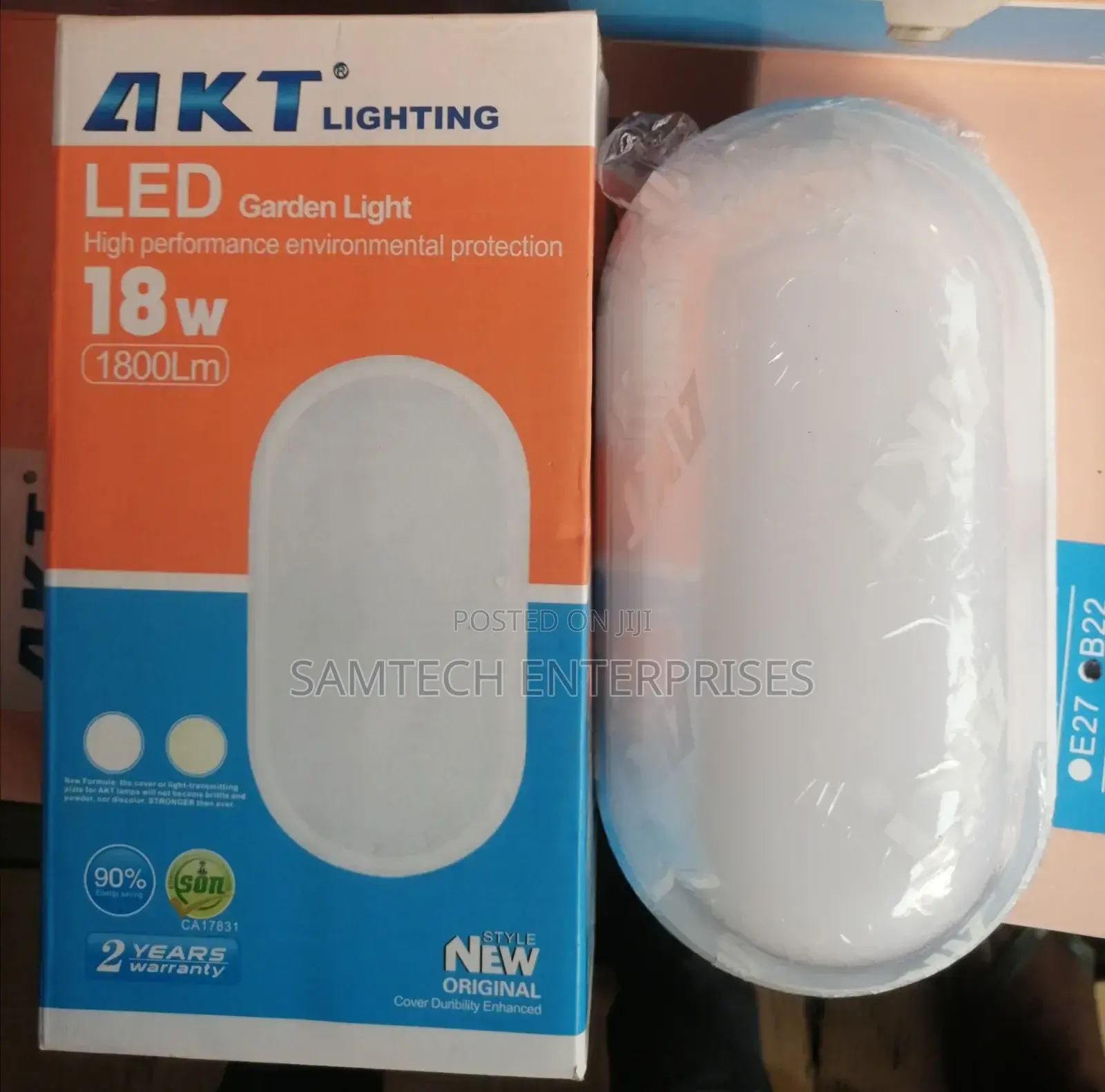 18 Watt Akt Led Bulkhead