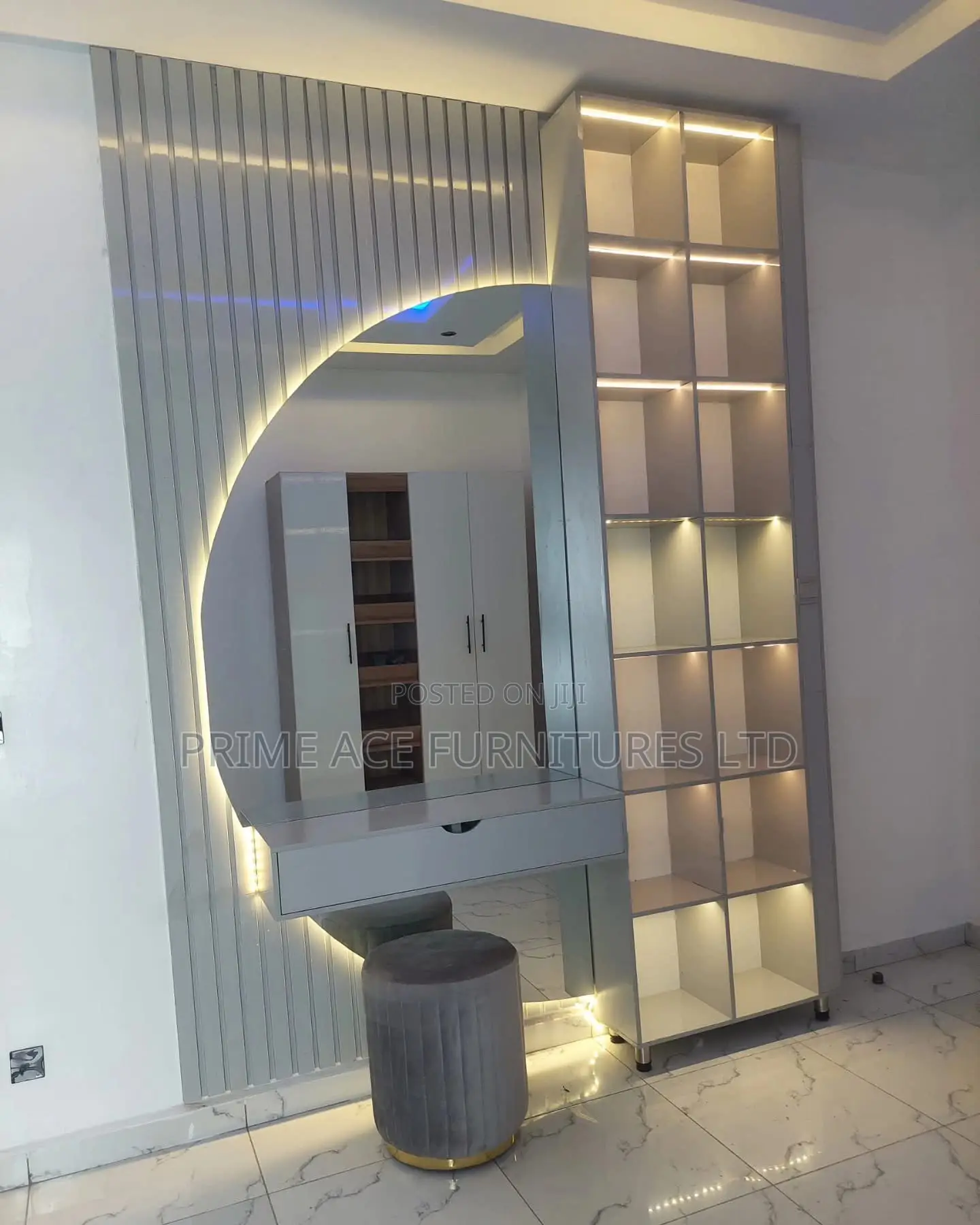 Prime Dressing Mirror