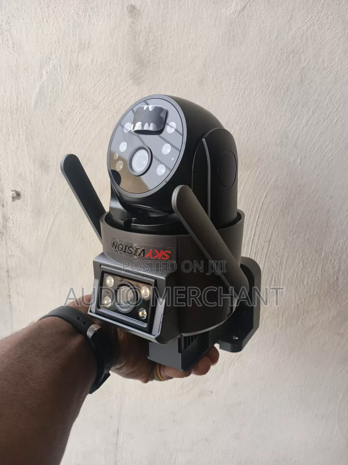 Sky Vision Solar Camera