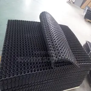 100-150cm Perforated Anti-Fatigue Ruber Floor Mat 25mm Thick