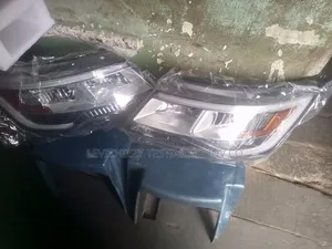2016-2018 Ford Explorer Headlight