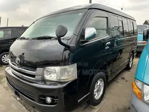 Toyota HiAce 2010 Black