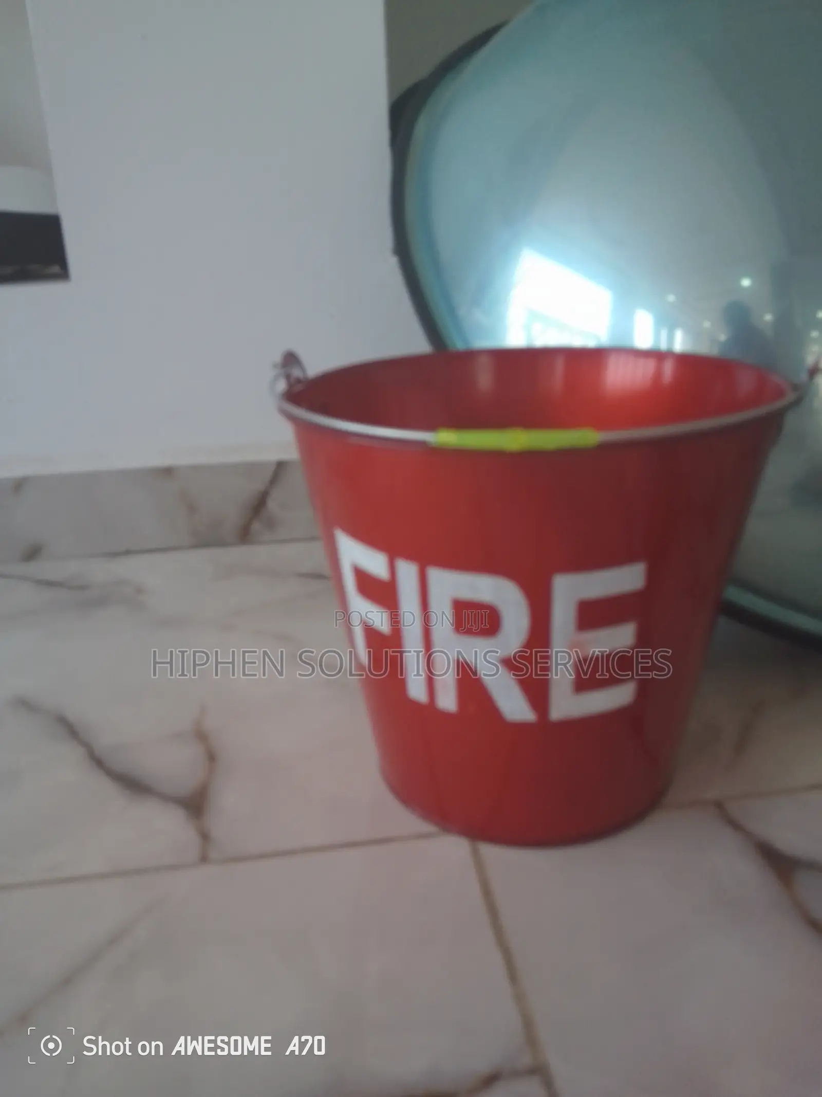 Fire Stand Bucket