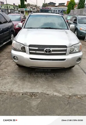 Photo - Toyota Highlander Limited V6 4x4 2007 Silver