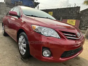 Toyota Corolla 2013 Red