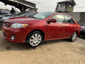 Toyota Corolla LE 4dr Sedan (1.8L 4cyl 4A) 2013 Red