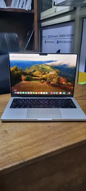Laptop Apple MacBook Pro 2021 M1 32GB Apple M1 Max SSD 1T