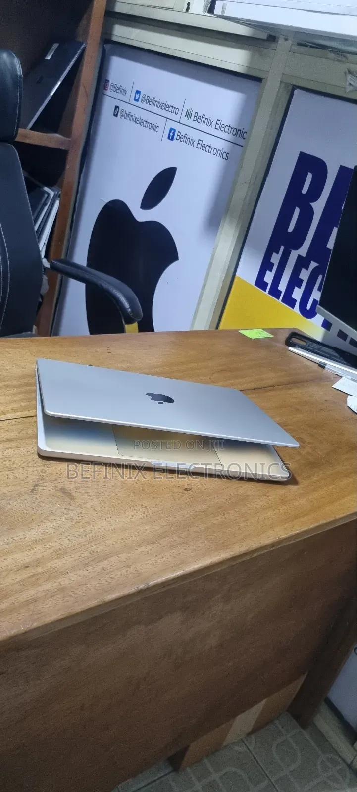 Laptop Apple MacBook Pro 2021 M1 32GB Apple M1 Max SSD 1T