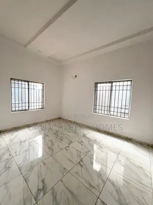 3bdrm Apartment in Ilasan, Lekki for rent