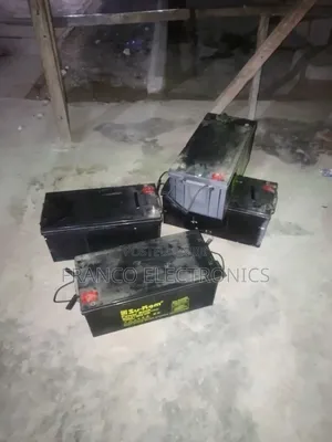 Dead/Solar/ Batteries /Buyer.
