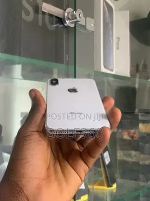 Apple iPhone X 64 GB White