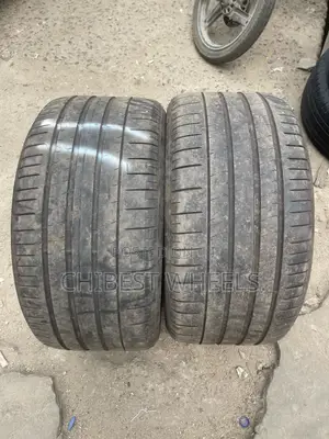 325/35 R 22 Tire First Grade For Mercedes Benz GLE 63