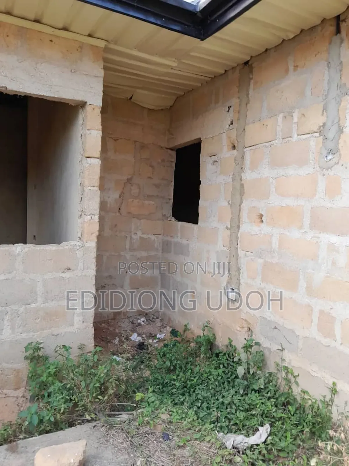 4bdrm Bungalow in Idoro Road, Uyo, for sale