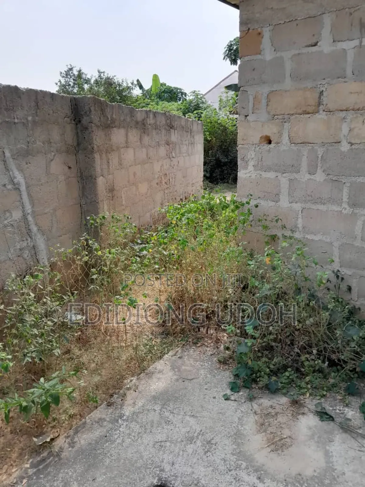 4bdrm Bungalow in Idoro Road, Uyo, for sale