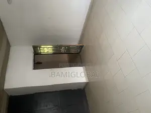 Photo - 3bdrm Apartment in Balado Estate, Warri for rent