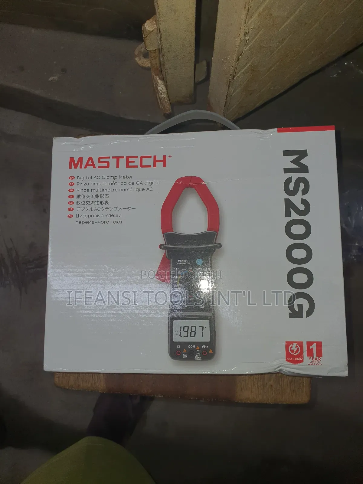 Ac Digital Clamp Meter 2000g