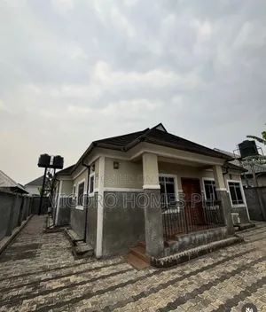 3bdrm Bungalow in Port-Harcourt for sale