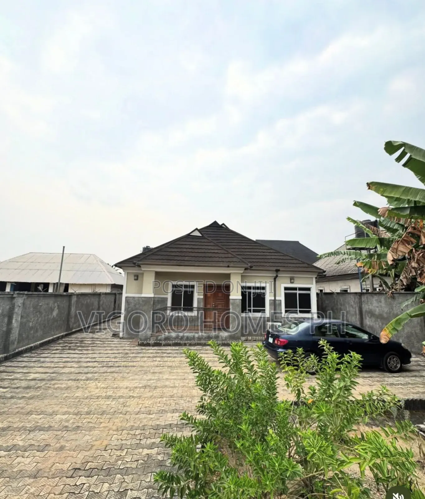 3bdrm Bungalow in Port-Harcourt for sale