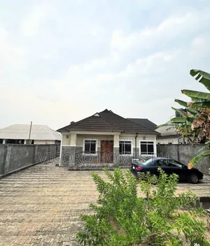 3bdrm Bungalow in Port-Harcourt for sale