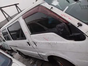 Mazda Bongo 2010 White