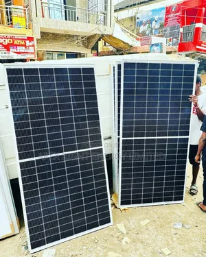 650watts Mono Crystalline 144cells Canadian