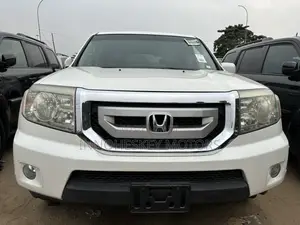 Honda Pilot 2011 White