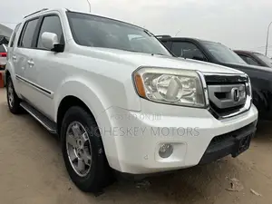 Honda Pilot 2011 White