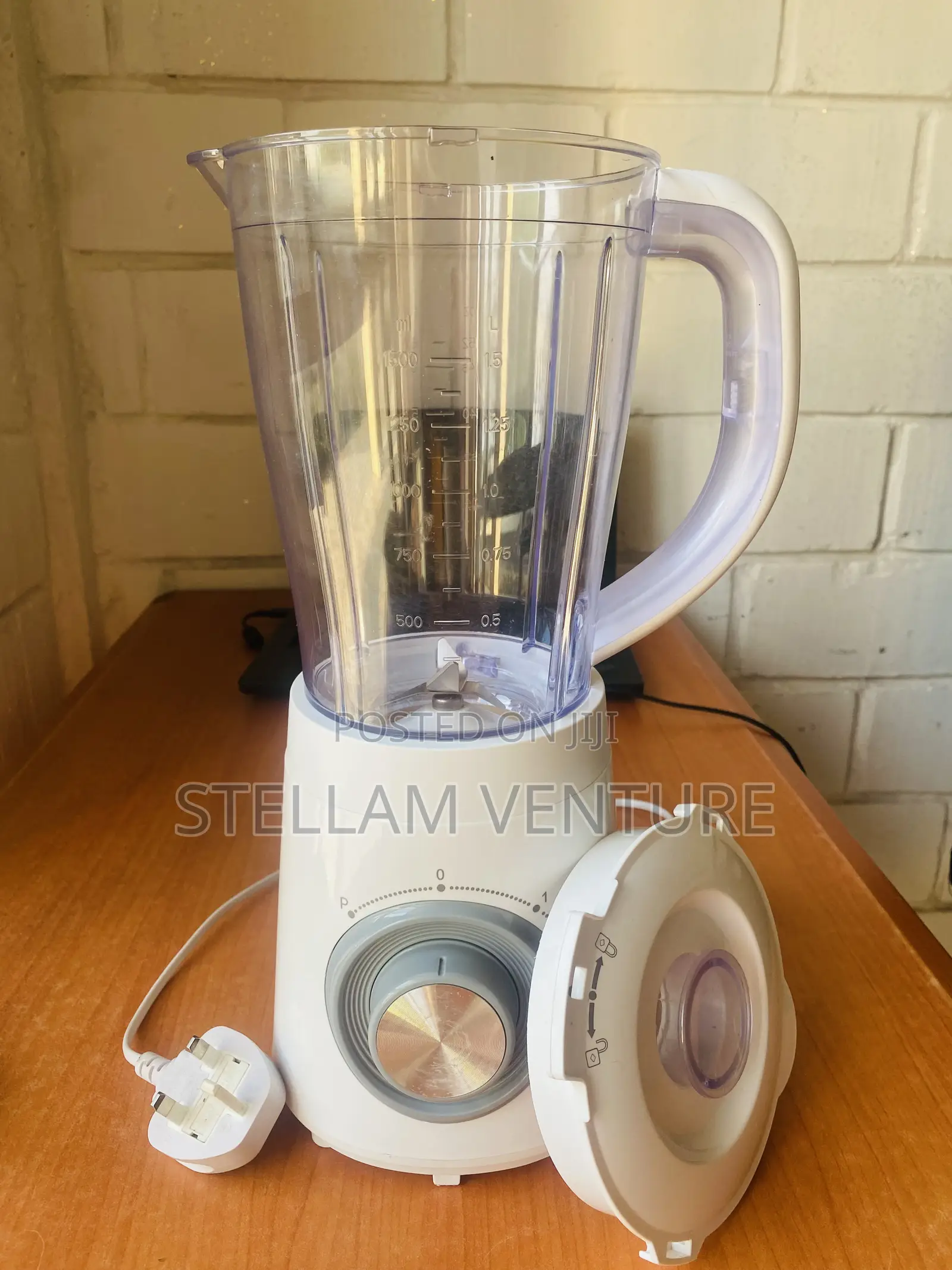 Electric Blender