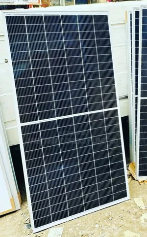 650watts Mono-crystalline Canadian 144cells
