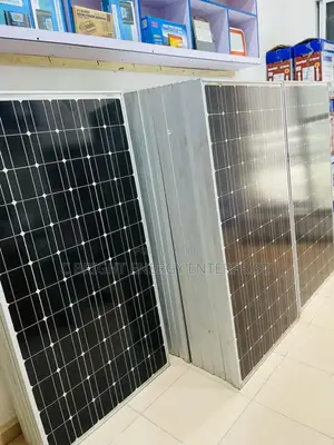300watts Jinko Solar Panels