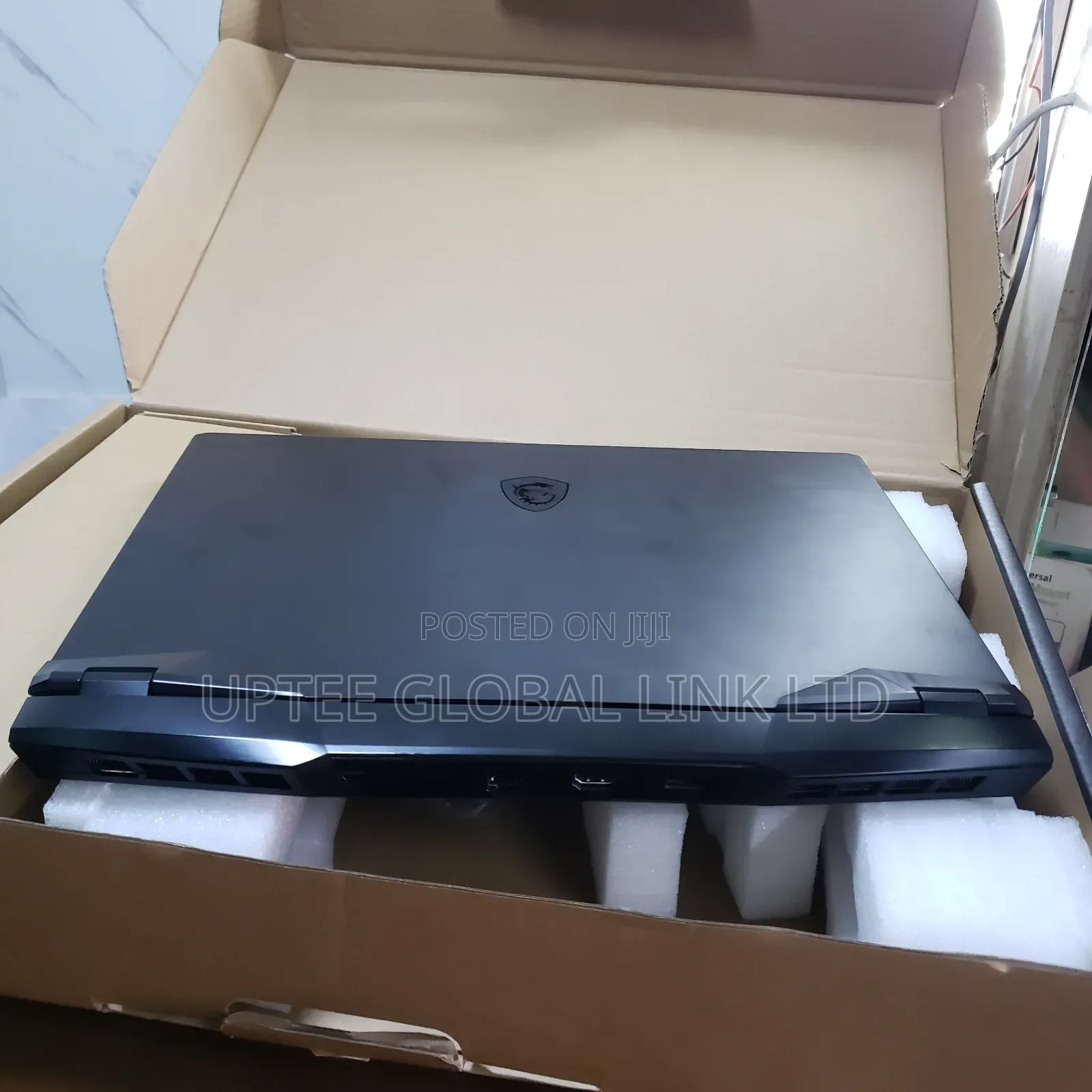 Laptop MSI GP66 Raider 10GU 16GB Intel Core I7 SSD 512GB