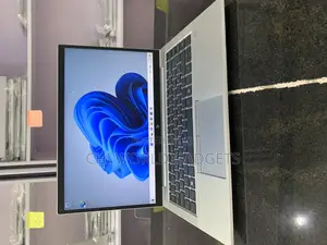 Laptop HP EliteBook 845 G7 16GB AMD Ryzen 3 SSD 256GB