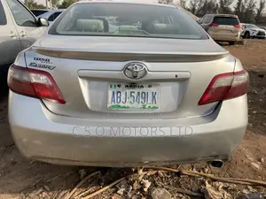 Photo - Toyota Camry 2008 Silver