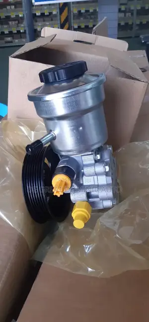 Power Steering Pump for Toyota Hilux 2022