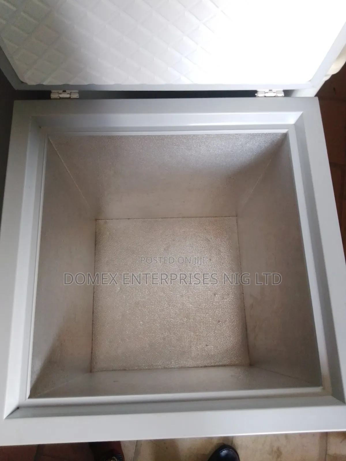 Deep Freezer for Block or Home Use