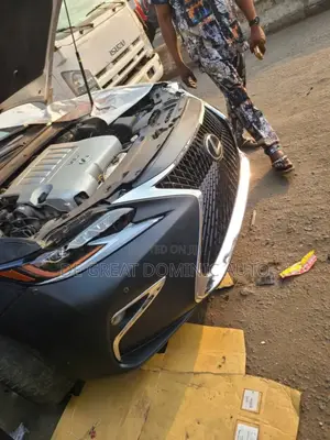 Complete Front Bumper for Es350 2020