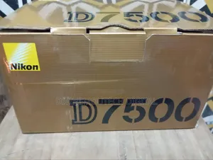 Nikon 750d for Sale in Alaba