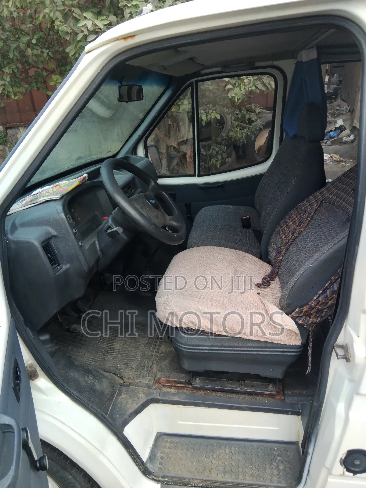 Ford Transit 2004 White