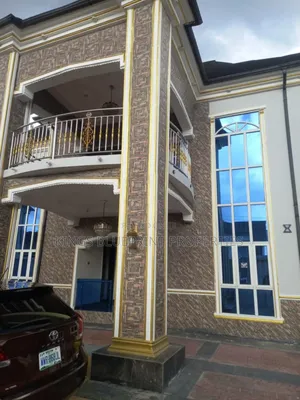 5bdrm Duplex in Idm Estate, Warri for sale