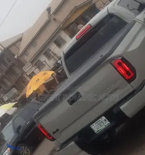 Shock Bot Cover for Toyota Tundra 2021
