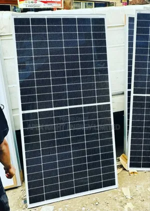 650watts Canadian Solar Panel High Efficiency