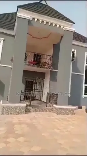 5bdrm Duplex in Corner Stone, Port-Harcourt for sale