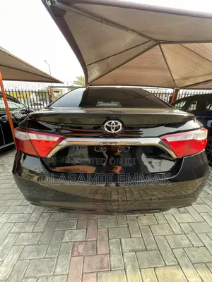 Photo - Toyota Camry SE 4dr Sedan (2.5L 4cyl 6A) 2016 Black